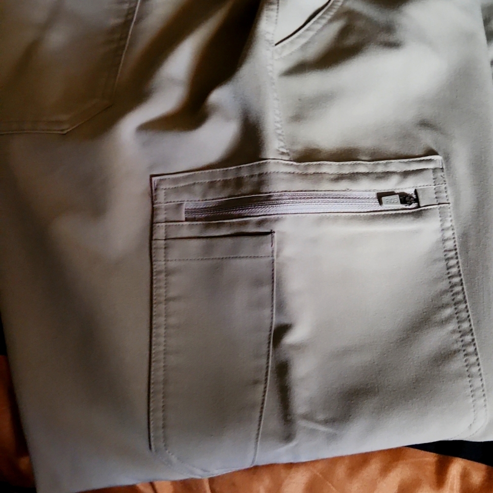 Set figs uniform